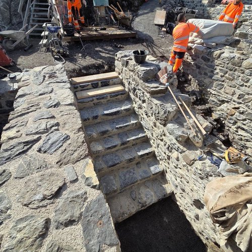 3 Firmen, 1 Projekt: Bau Allianz 🏗️🤝 (Tag 5 & 6)
Tag 5 – Feinschliff & Überraschung 👷♂️🔥
Der letzte Tag auf der... 3 Firmen, 1 Projekt: Bau Allianz 🏗️🤝 (Tag 5 & 6)
Tag 5 – Feinschliff & Überraschung 👷♂️🔥
Der letzte Tag auf der...